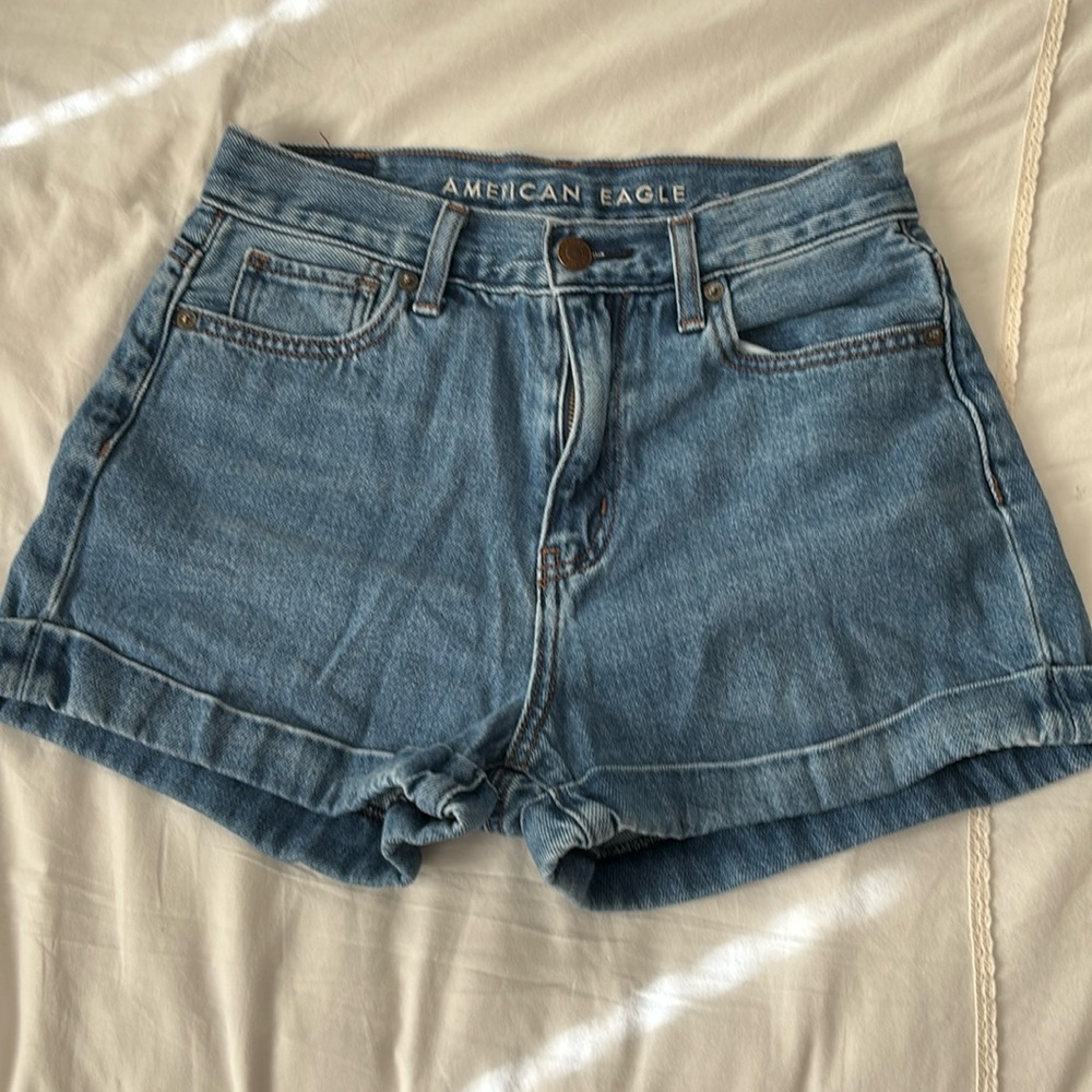 American Eagle Denim Mom Shorts Size 0